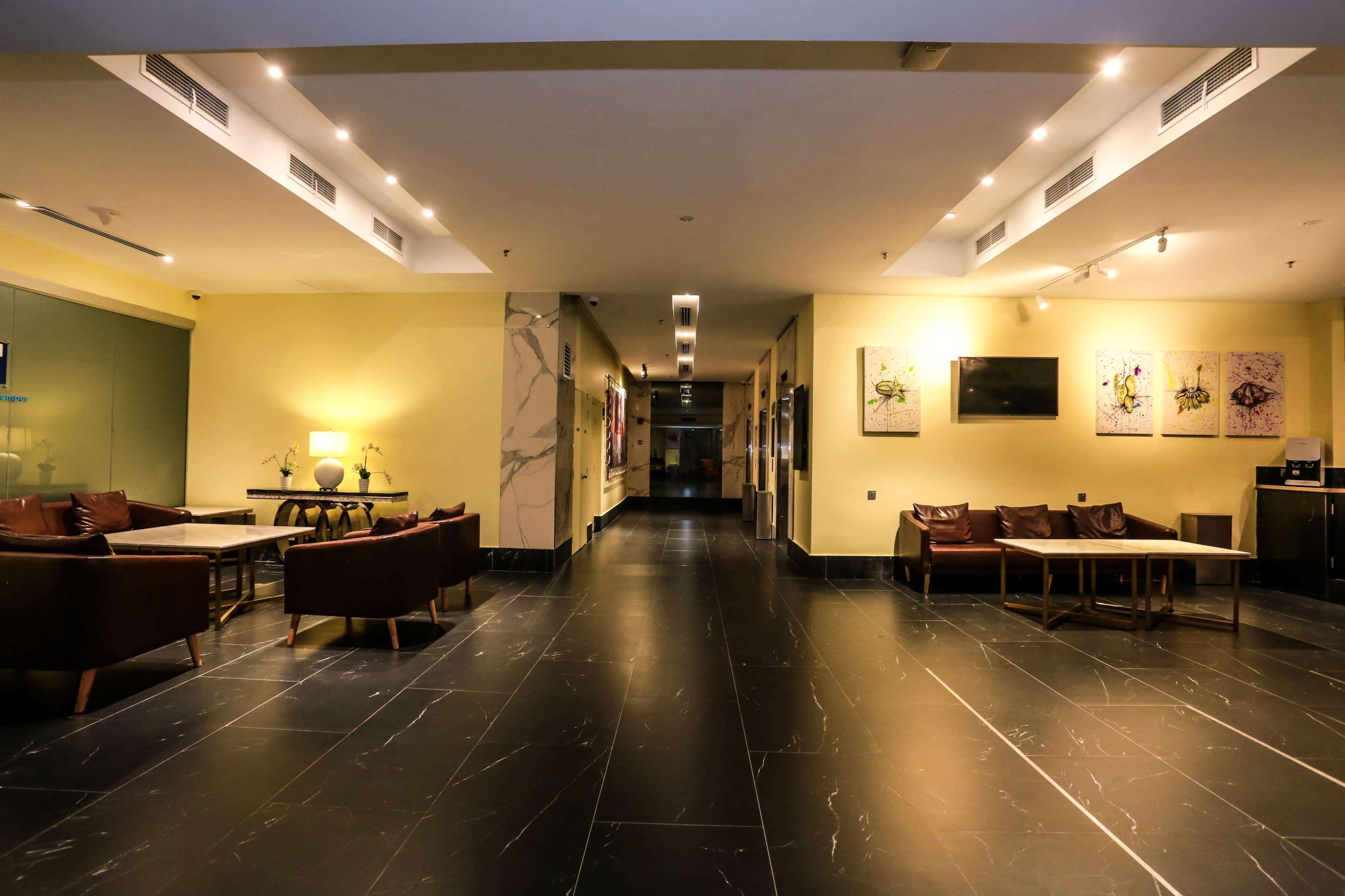 Days And Suites Fraser Business Park Kl Kuala Lumpur Exterior foto